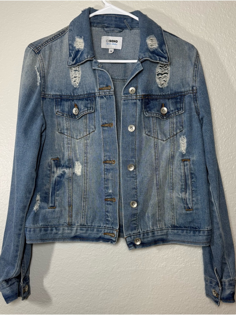 Women Distressed Blue Jean Denim Jacket Size M Button Front Collared Pockets